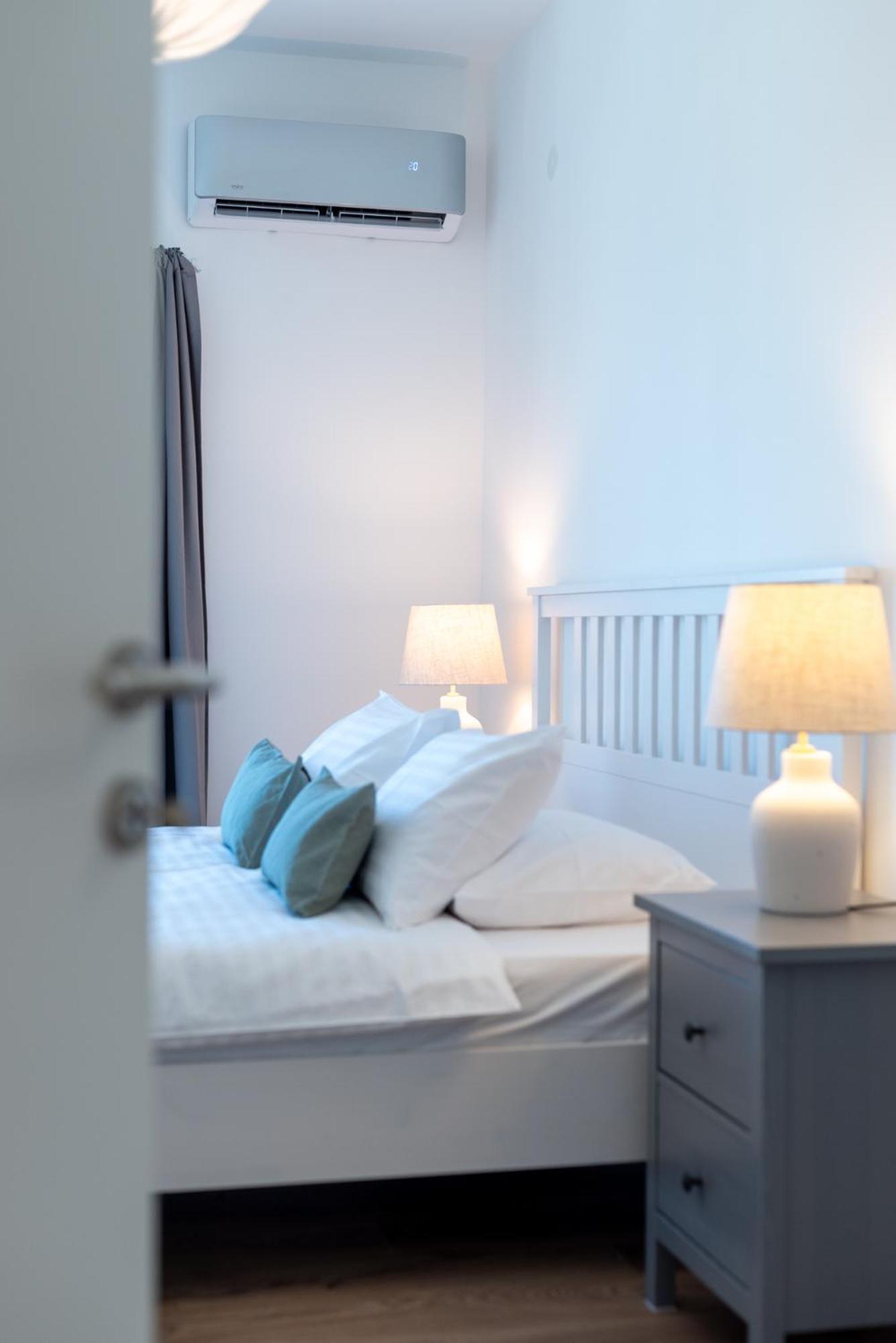 ז'סניסה Sea View Apartment Karmen מראה חיצוני תמונה